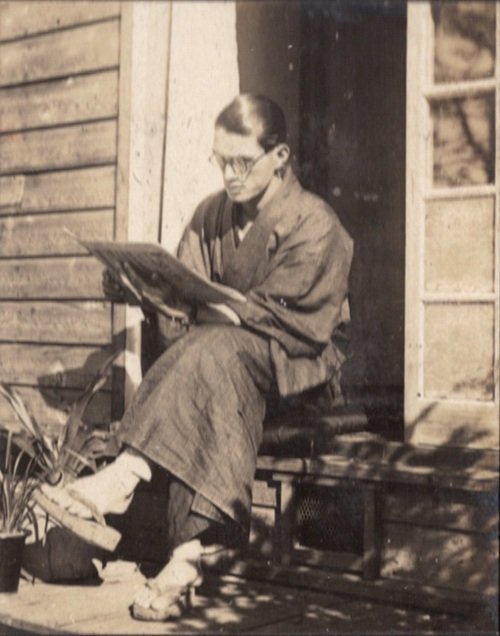 まるで「記者クン」みたいな祖父。（昭和一桁台）